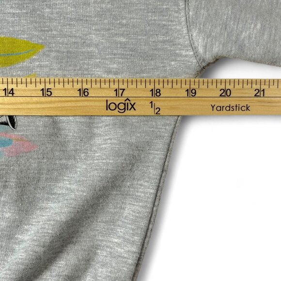 Alice In Wonderland Sweatshirt Size M Gray Pull Over Long Sleeves Graphic Disney - Picture 9 of 9